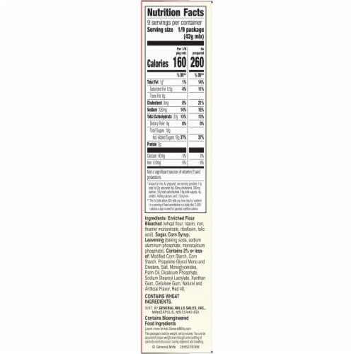 Betty Crocker™ Delights Super Moist™ Strawberry Cake Mix Perspective: bottom