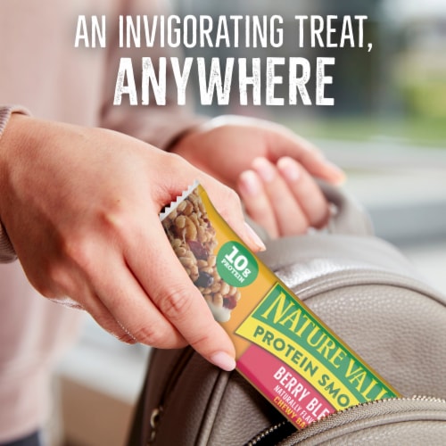 Nature Valley Protein Smoothie Berry Blend Snack Bars Perspective: bottom