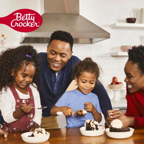 Betty Crocker Lower Sugar Double Chocolate Fudge Brownie Mix Perspective: bottom