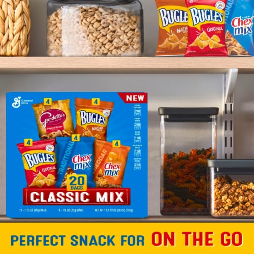 Classic Mix Snack Variety Pack Bugles Gardetto's Chex Mix Perspective: bottom