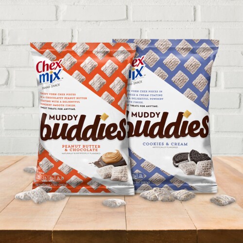 Chex Mix Peanut Butter and Chocolate Muddy Buddies Bulk Lunch Box Snack Bags Perspective: bottom