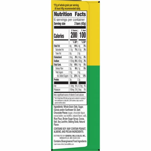 Nature Valley Oats & Dark Chocolate Crunchy Granola bars Perspective: bottom