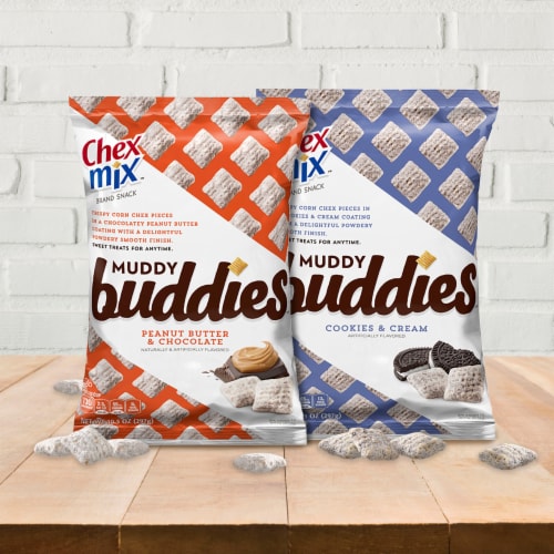 Chex Mix Cookies & Cream Muddy Buddies Perspective: bottom
