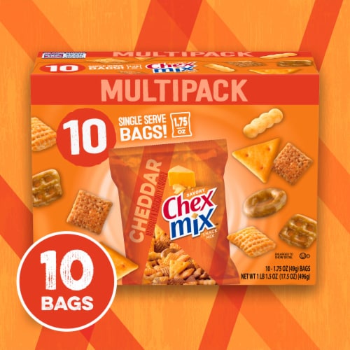 Chex Mix® Cheddar Mix Multipack Perspective: bottom