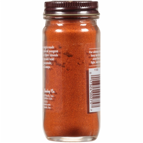 Spice Islands® Cayenne Pepper Perspective: bottom