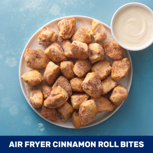 Pillsbury Flaky Cinnabon Cinnamon Rolls with Butter Cream Icing Perspective: bottom