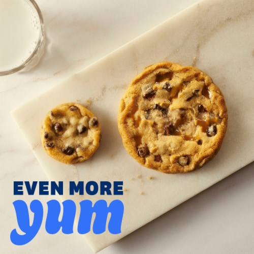 Pillsbury Ready to Bake! Big Cookies Chocolate Chunk Salted Caramel Cookie Dough Perspective: bottom