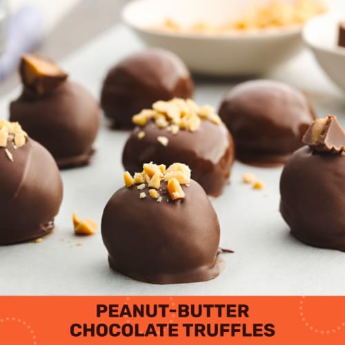Pillsbury™ Reese's Peanut Butter Cookie Dough Perspective: bottom