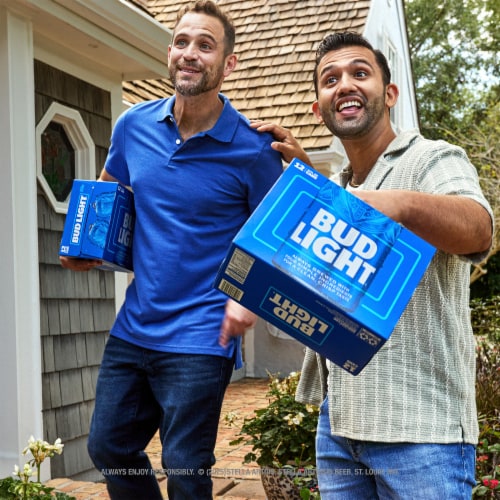 Bud Light American Light Lager Beer Perspective: bottom