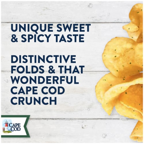 Cape Cod® Sweet & Spicy Jalapeno Kettle Cooked Potato Chips Perspective: bottom