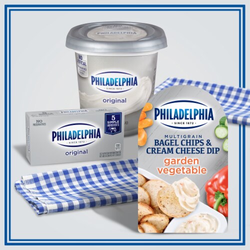 Philadelphia Multigrain Bagel Chips & Garden Vegetable Cream Cheese Dip, Tray Perspective: bottom