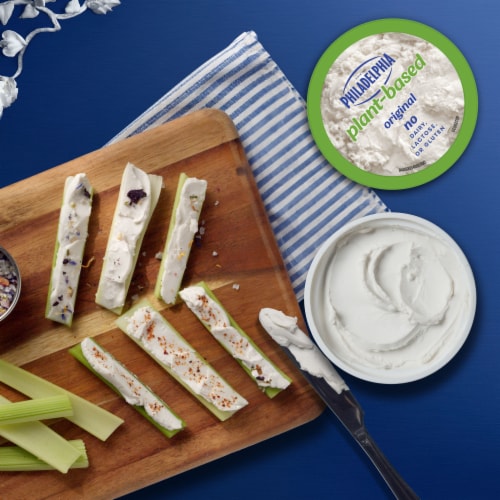 Philadelphia Non-Dairy Plant-Based Original "Cream Cheese" Spread Perspective: bottom