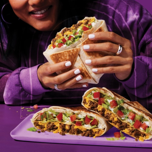 Taco Bell Crunchwrap Supreme Meal Kit Perspective: bottom
