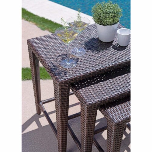 Nesting outdoor sales table and chairs