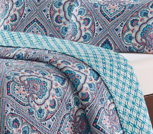 Harper Lane Blue & Coral Merriam 5 Piece Quilt Set Perspective: bottom