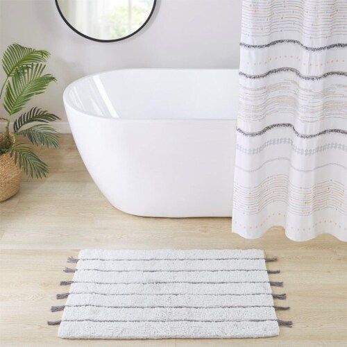 INK+IVY Arbor Cotton Pile Tufted Bath Rug with Grey and Ivory Finish Perspective: bottom