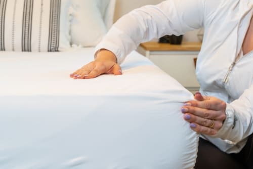 AllerEase Waterproof Allergy Protection Zippered Mattress Protector - White Perspective: bottom