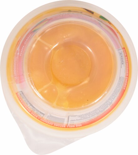 Del Monte® Boost Me Stay Well Mangos & Pineapple in Mango and Dragon Fruit Flavored Juice Fruit Cup Perspective: bottom