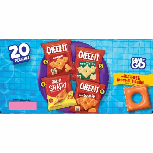 Cheez-It® Classic Mix Cheese Crackers Variety Pack Perspective: bottom
