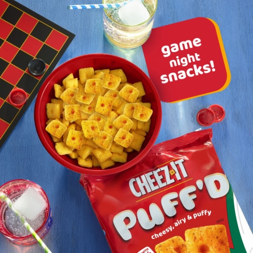 Cheez-It® Puff'd™ Cheese Pizza Cheese Crackers Perspective: bottom