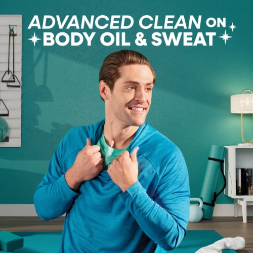 Persil® Clean & Care Activewear Clean Liquid Laundry Detergent Perspective: bottom