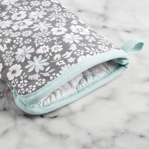 Martha Stewart Ditsy Floral Oven Mitts Perspective: bottom