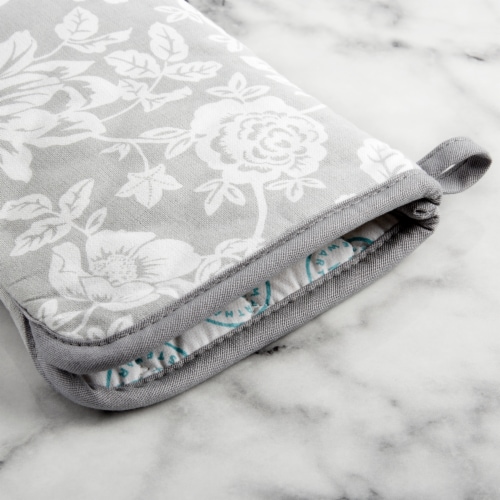 Martha Stewart Floral Vine Oven Mitts Perspective: bottom