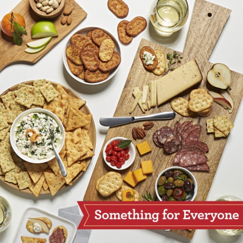 Kellogg's Town House Pita Crackers Mediterranean Herb Oven Baked Crackers Perspective: bottom