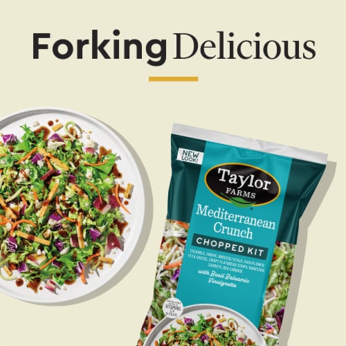 Taylor Farms® Mediterranean Crunch Chopped Salad Kit Perspective: bottom