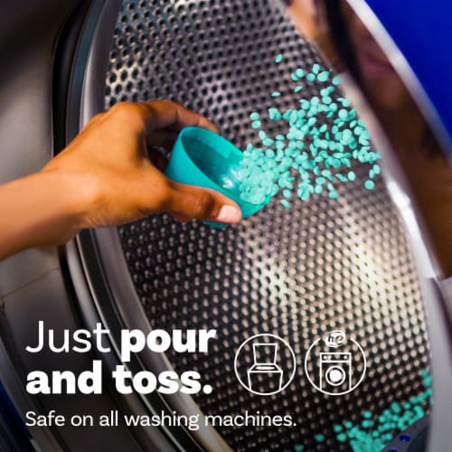 Downy Unstopables Fresh In-Wash Laundry Scent Booster Beads Perspective: bottom