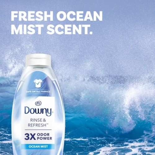Downy Rinse & Refresh Ocean Mist Liquid Fabric Softener Perspective: bottom