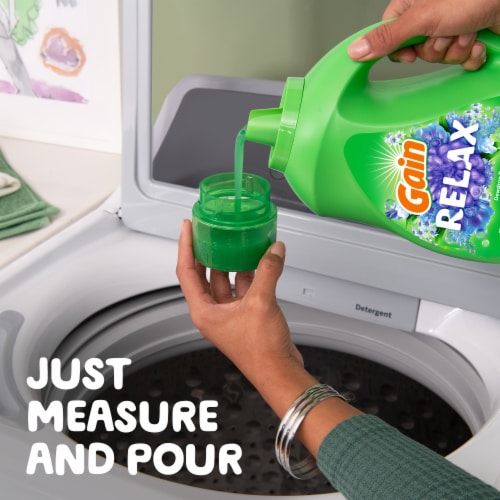Gain Relax Dewdrop Dream Liquid Laundry Detergent Perspective: bottom
