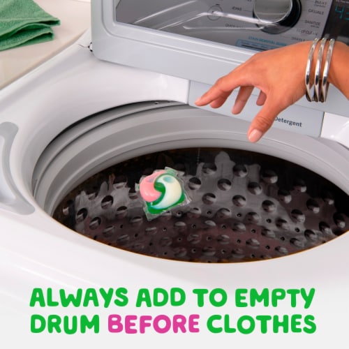 Gain Super Flings Happy Hibiscus Hula Laundry Detergent Pods Perspective: bottom