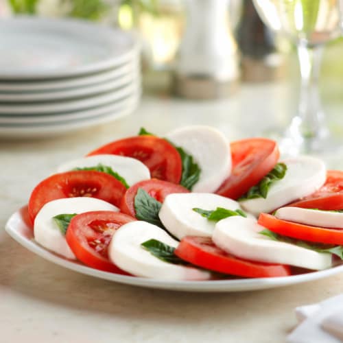 BelGioioso® Sliced Fresh Mozzarella Cheese Perspective: bottom
