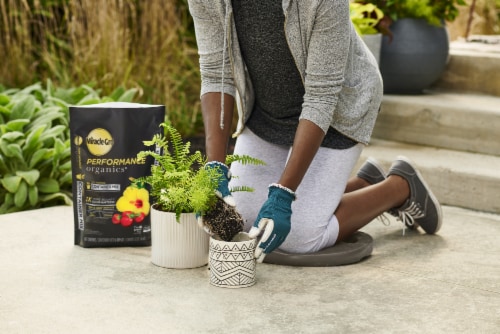 Miracle-Gro® Performance Organics™ All Purpose Container Mix Perspective: bottom