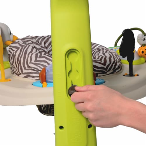 Evenflo exersaucer jump top and learn