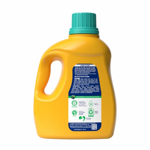 Arm & Hammer Sensitive Skin Fresh Scent Liquid Laundry Detergent Perspective: bottom