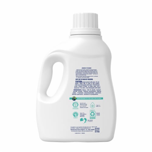 ARM & HAMMER Deep Clean Free & Clear Liquid Laundry Detergent Perspective: bottom