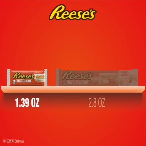 REESE'S White Creme Peanut Butter Cups Candy Pack Perspective: bottom