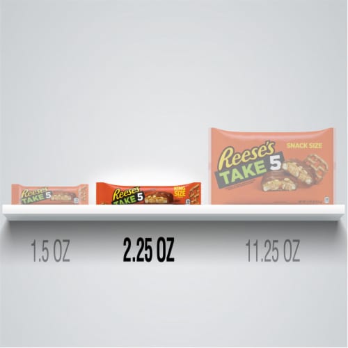 REESE'S TAKE 5 Pretzel Peanut and Chocolate King Size Candy Bar Perspective: bottom