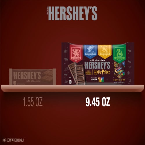 HERSHEY'S Milk Chocolate Harry Potter™ Snack Size Halloween Candy Bag Perspective: bottom