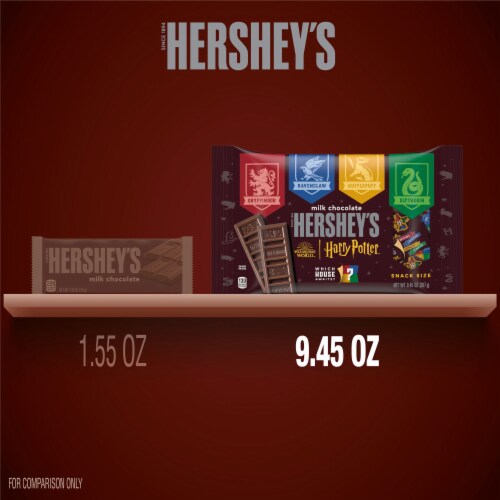 HERSHEY'S Milk Chocolate Harry Potter™ Snack Size Halloween Candy Bag Perspective: bottom