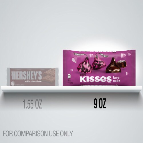 HERSHEY'S KISSES Lava Cake Dark Chocolate with a Gooey Chocolate Center Valentine Candy Bag Perspective: bottom
