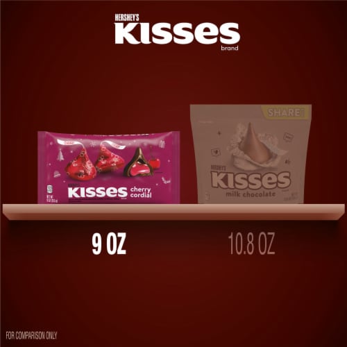 HERSHEY'S KISSES Cherry Cordial Flavored Milk Chocolate Christmas Candy Bag Perspective: bottom