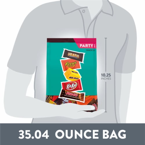 Hershey Assorted Flavored Snack Size Candy Party Pack Perspective: bottom