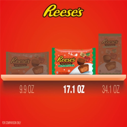 REESE'S Miniatures Milk Chocolate Peanut Butter Cups Candy Christmas Bag Perspective: bottom