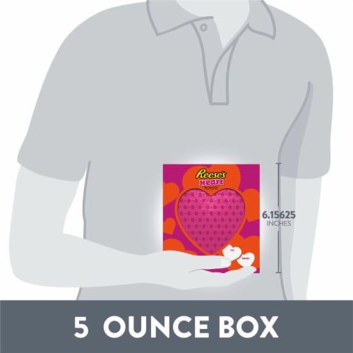 REESE'S Milk Chocolate Peanut Butter Heart Valentine Candy Gift Box Perspective: bottom