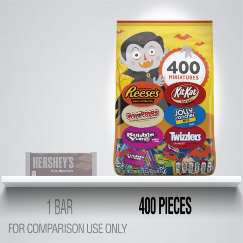 Hershey's Miniature Candy Assortment Perspective: bottom