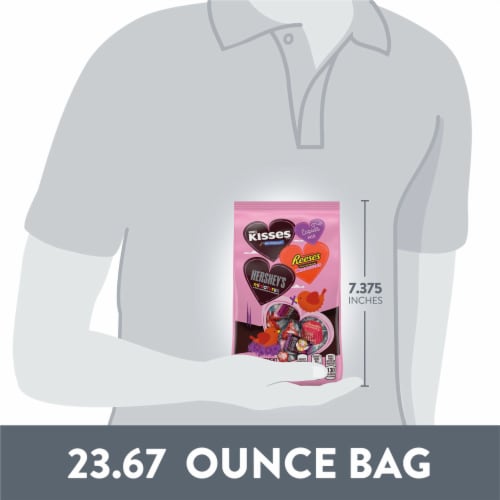 HERSHEY'S and REESE'S Cupid's Mix Chocolate Assortment Candy Valentine's Day Variety Bag Perspective: bottom