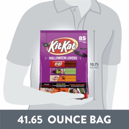 Kit Kat Halloween Lovers Candy Assortment Snack Size Perspective: bottom